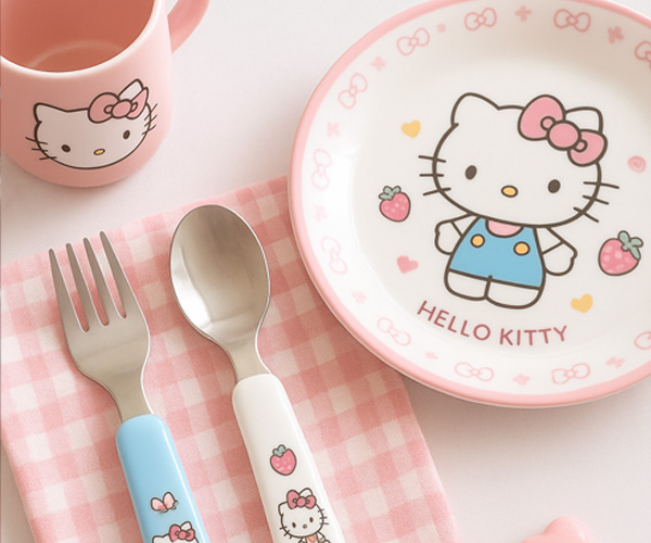 Cubierto Hello Kitty Rosado 4