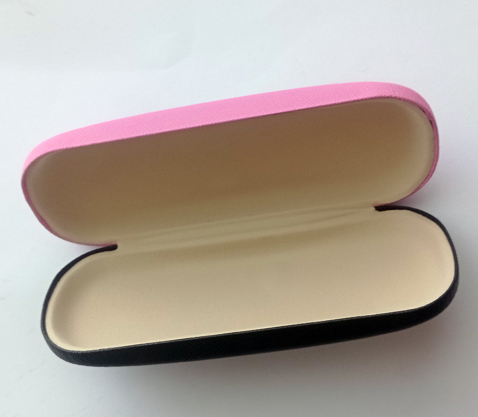 Estuche de Lentes Sailor Moon Color Rosado 4