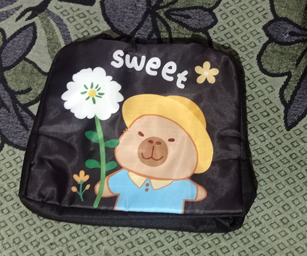 Lonchera Térmica Capibara Negro 1