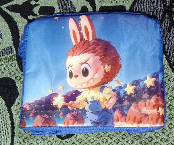 Lonchera Térmica Labubu Azul 1