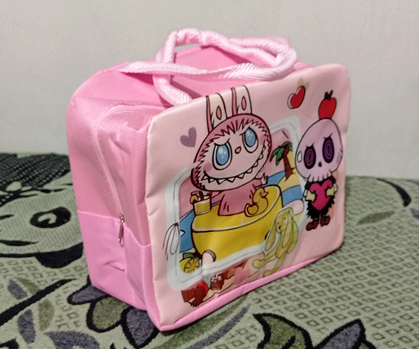 Lonchera Térmica Labubu Rosado 3