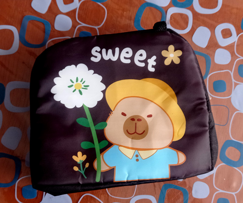 Lonchera Térmica Capibara Negro